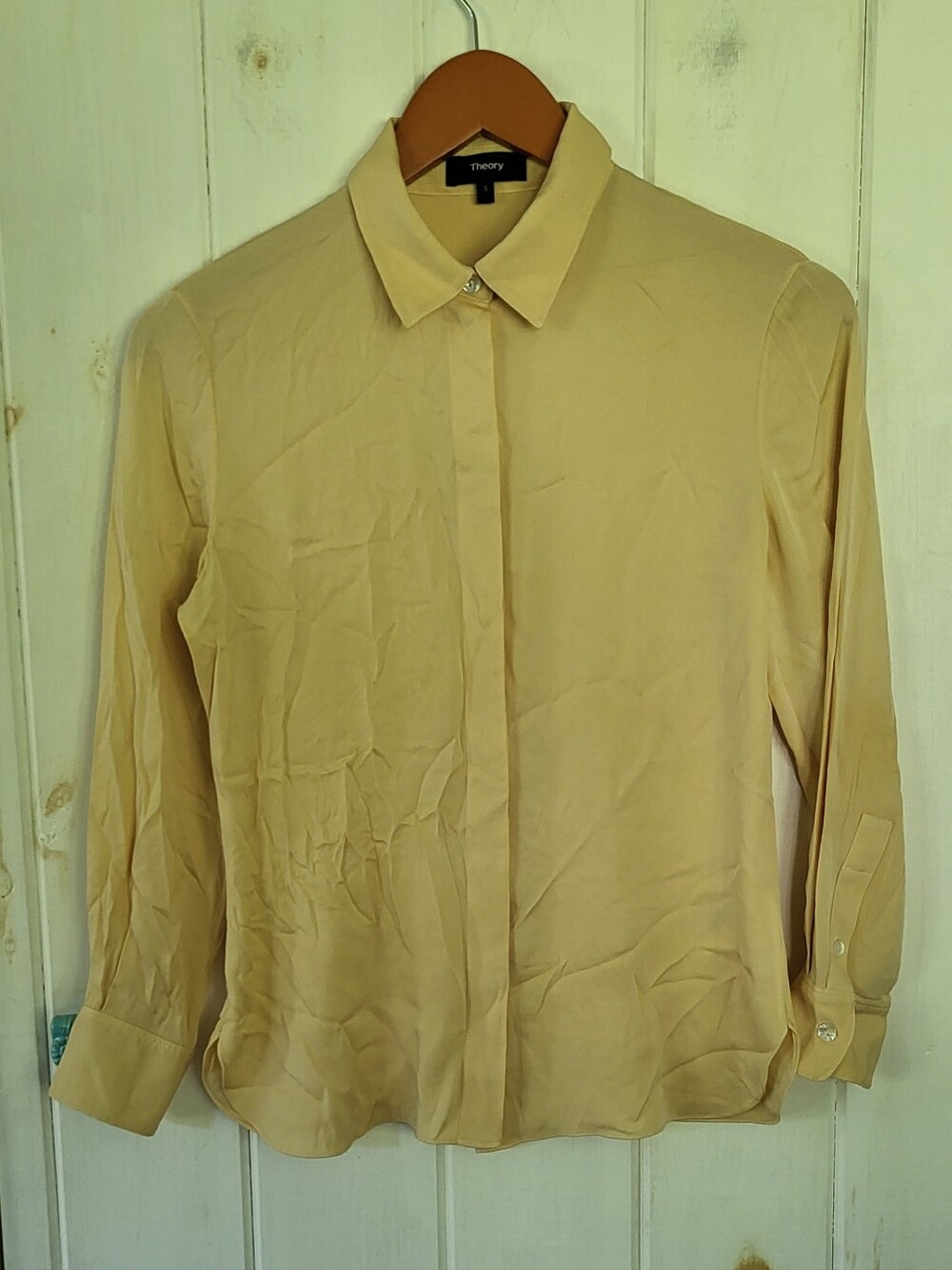Theory Classic Fitted Button Front Fitted Silk Blouse